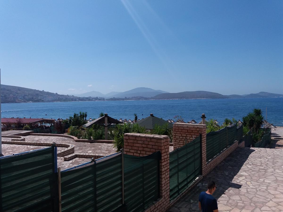 Anis Apartments Sarandë Exterior foto